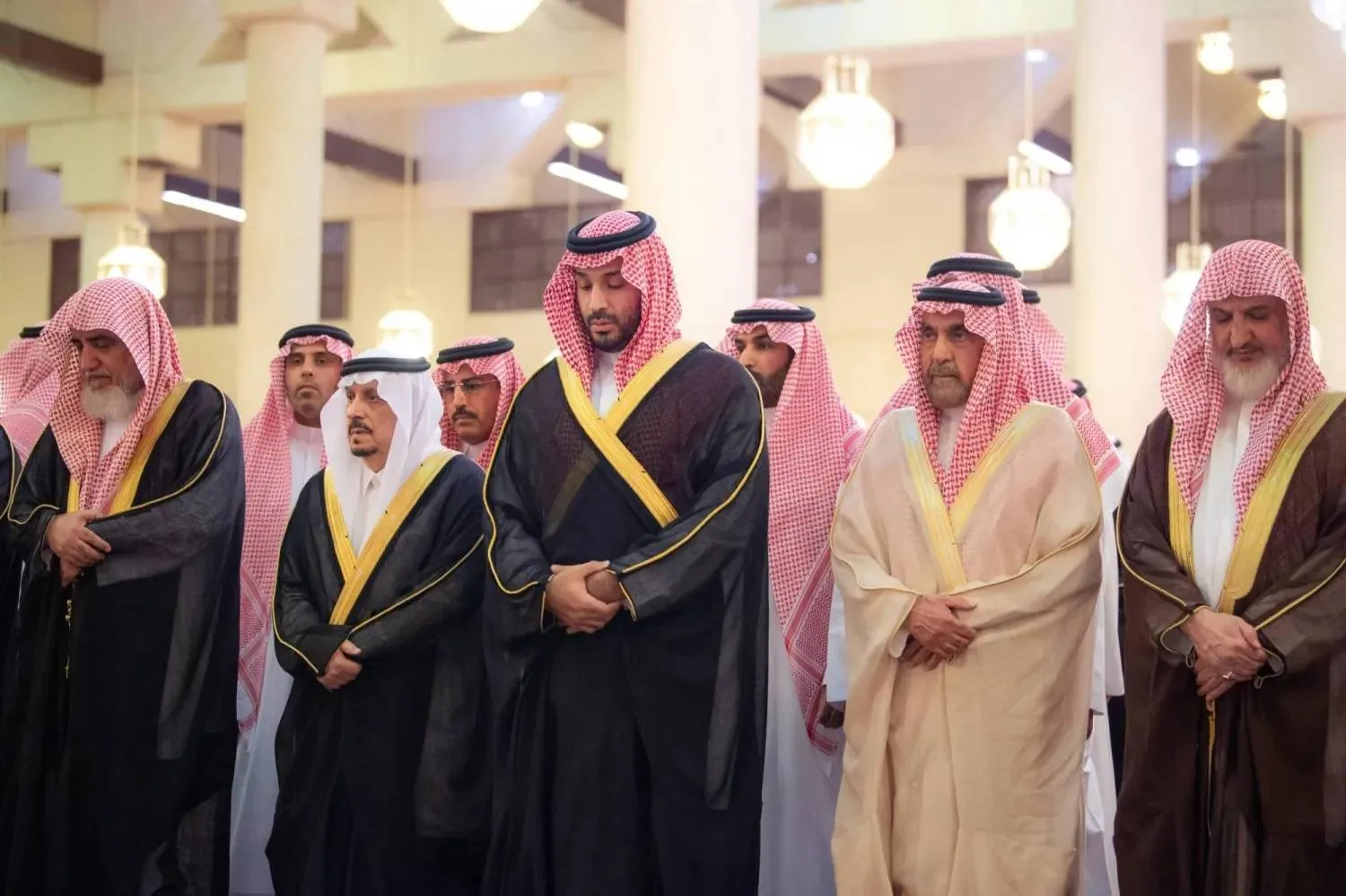 Crown Prince Mohammed bin Salman Leads Funeral Prayer for Late Grand Mufti in Riyadh